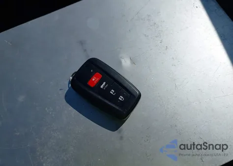 2020 Toyota Camry Le z USA, uszkodzony, nr VIN 4T1C31AK7LU527276